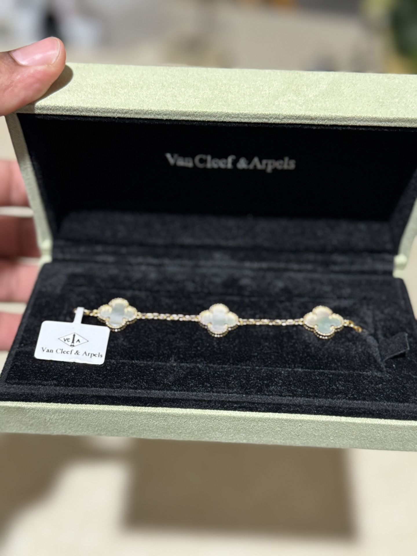  Van Cleef Bracelet (BEST OFFER!!)