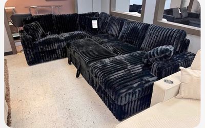 New sectional with pull out sleeper sofa and free delivery