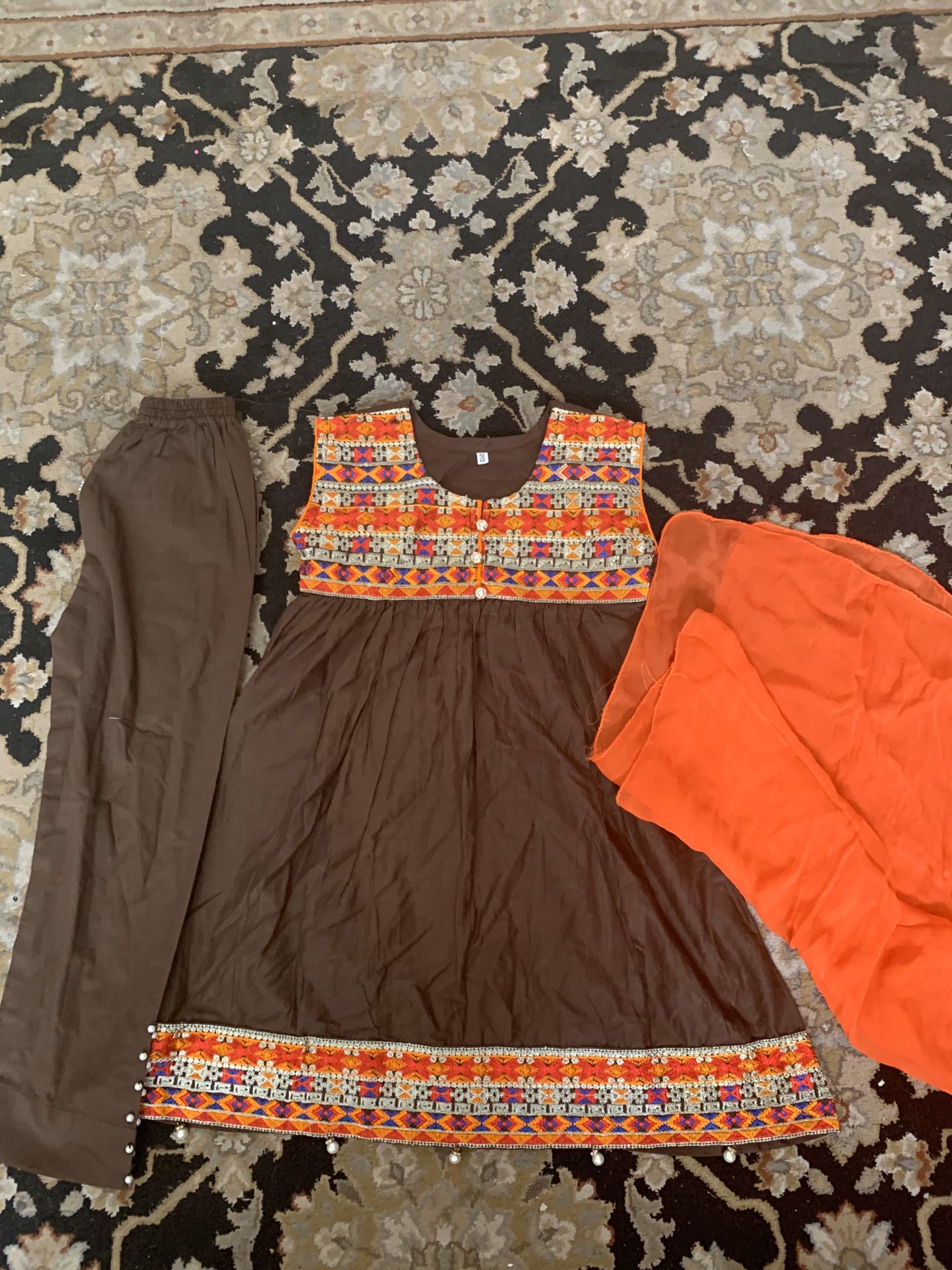 New 3 piece 4t girl Pakistani dress