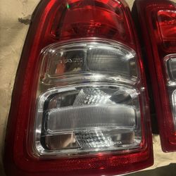 Luces Traseras para Dodge Ram 2020. 2500