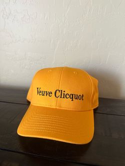 Veuve Clicquot hat