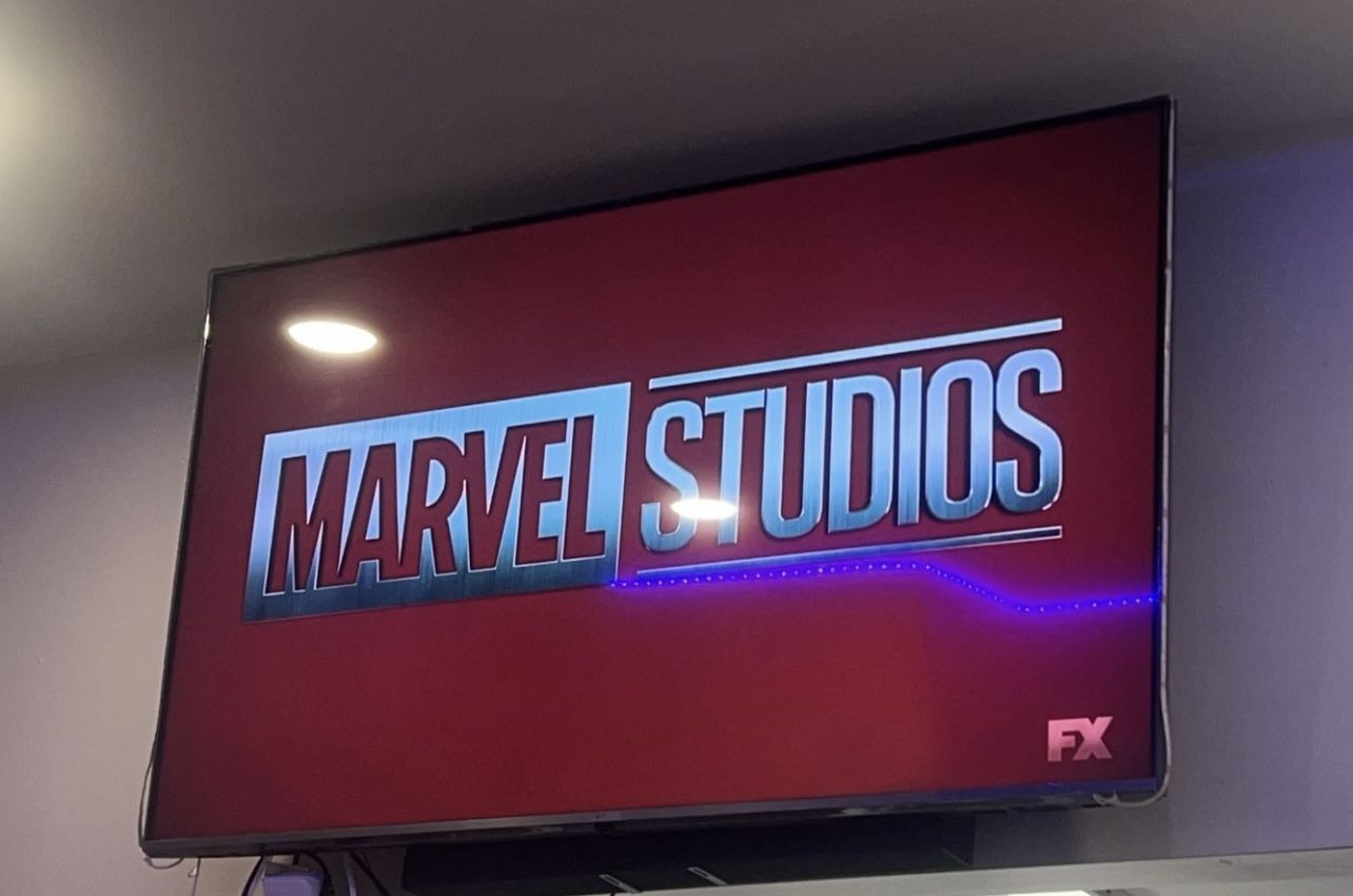 Like new LG 65 UHD SMART TV