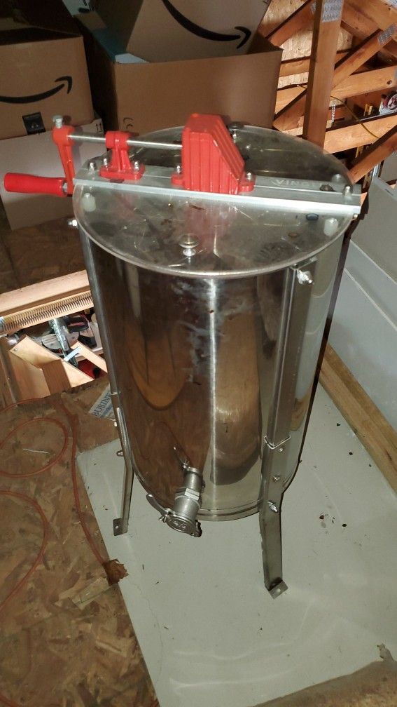 Manual Honey Extractor