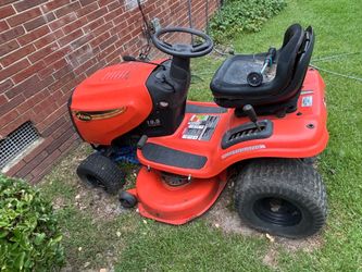 Ariens 6 Speed Riding Lawn Mower