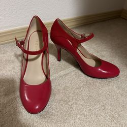 Nine West Women’s Red Heel 