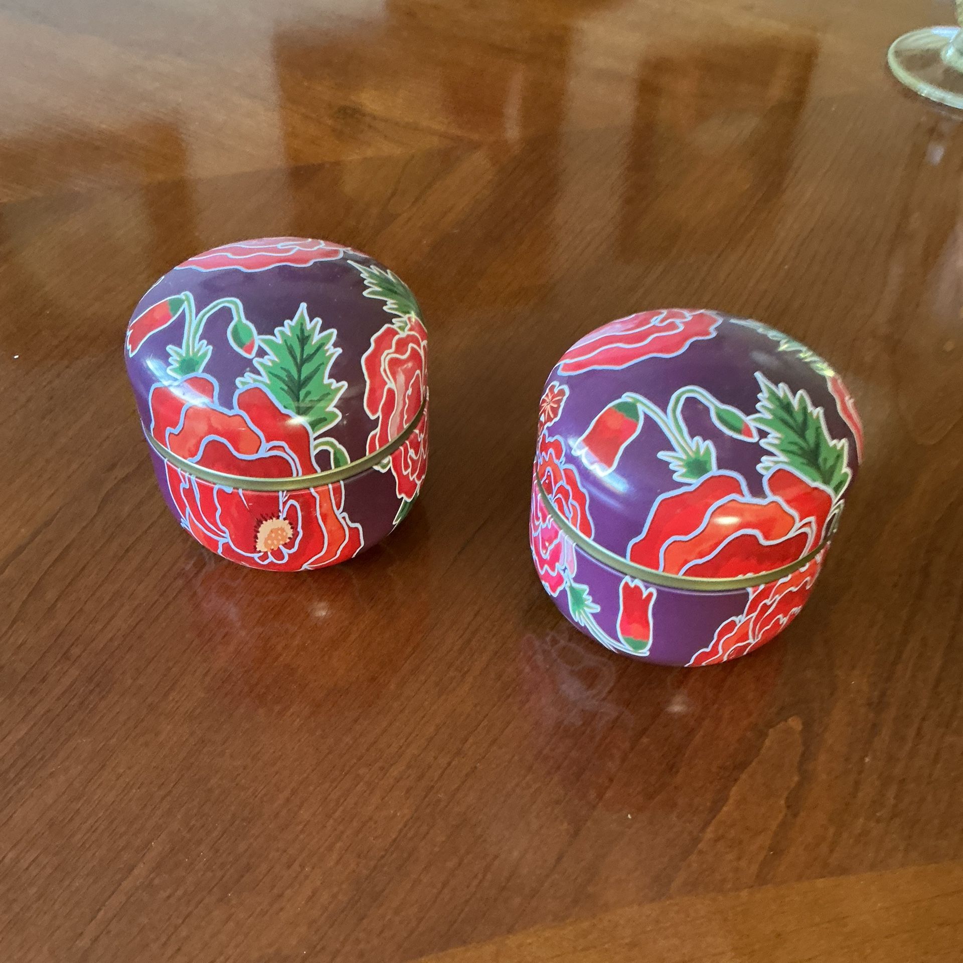 New Metal Candle Holders Snuffers, Set Of 2, Great Christmas Gift!