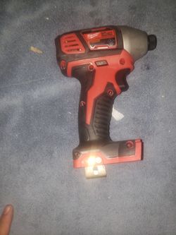 Milwaukee Impact M18