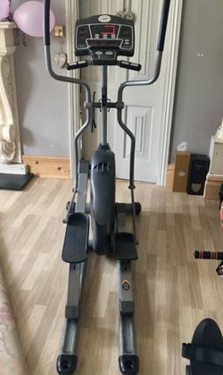 Horizon Fitness Elite Elliptical ELITE 3.0E