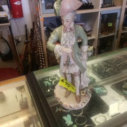 Porcelain  Statue 