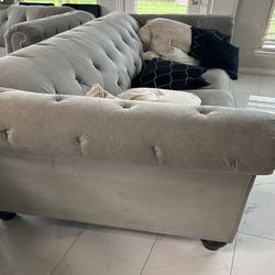 Tufted Gray Couch & Loveseat! Free Delivery!