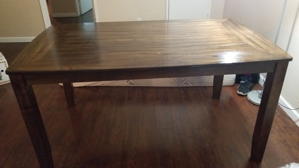 Square table for 6 obo