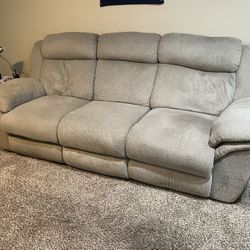 Dual Reclining Couch-Make Offer