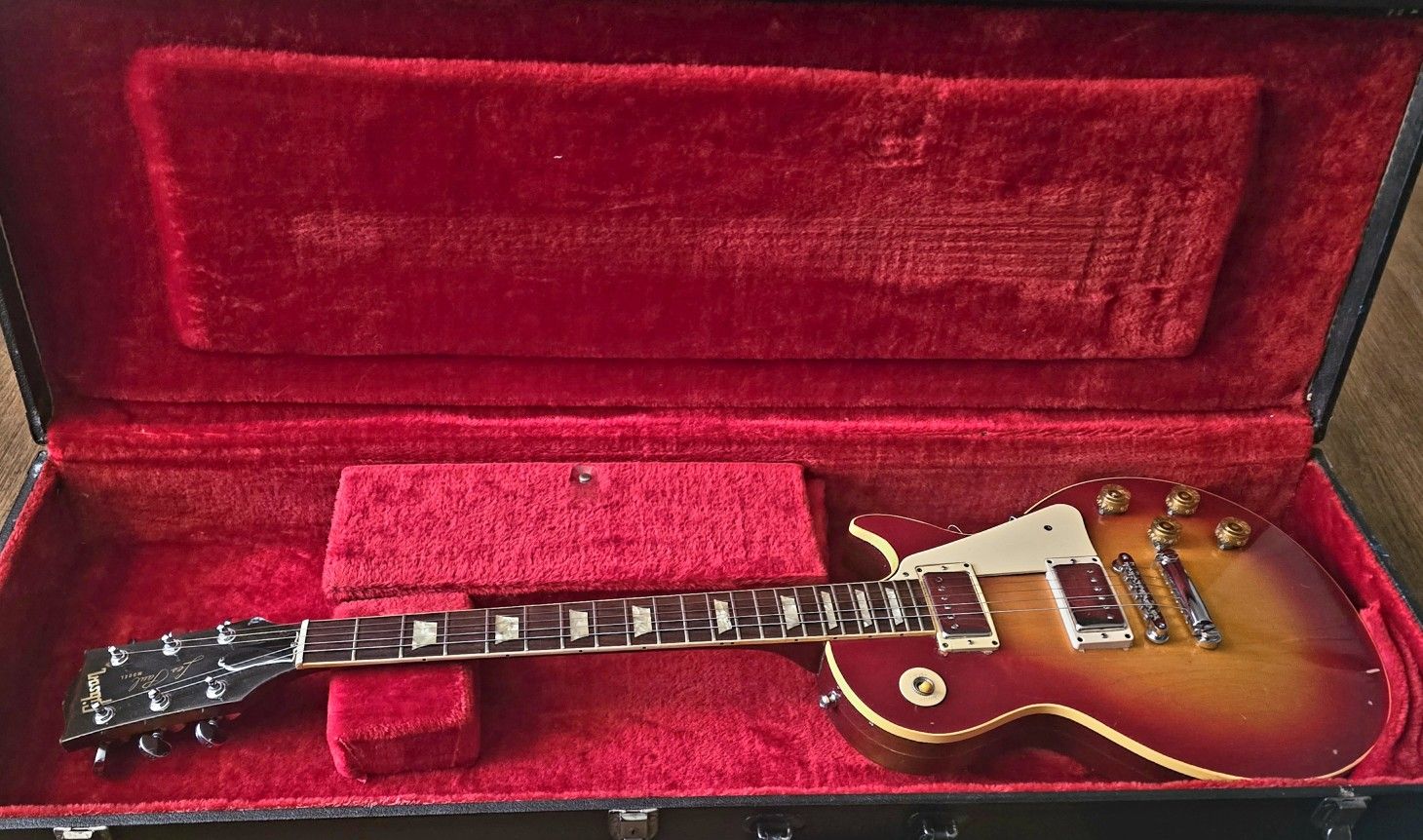 Gibson Les Paul And Case