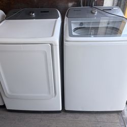 SAMSUNG. WASHER AND GAS DRYER 