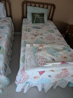 Set of 2 Twin Beds with Wood Headboards & Mattresses