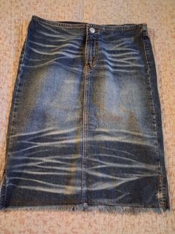 Vintage skirt, read description