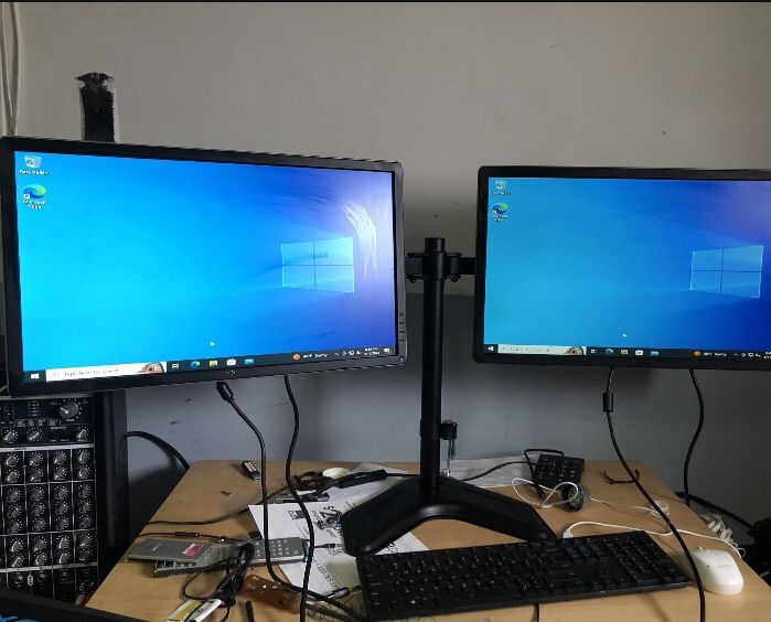 Dell P2414HB Full HD 24 inch LED Backlit Monitor, VGA, Display Port, DVI With Dual Stand