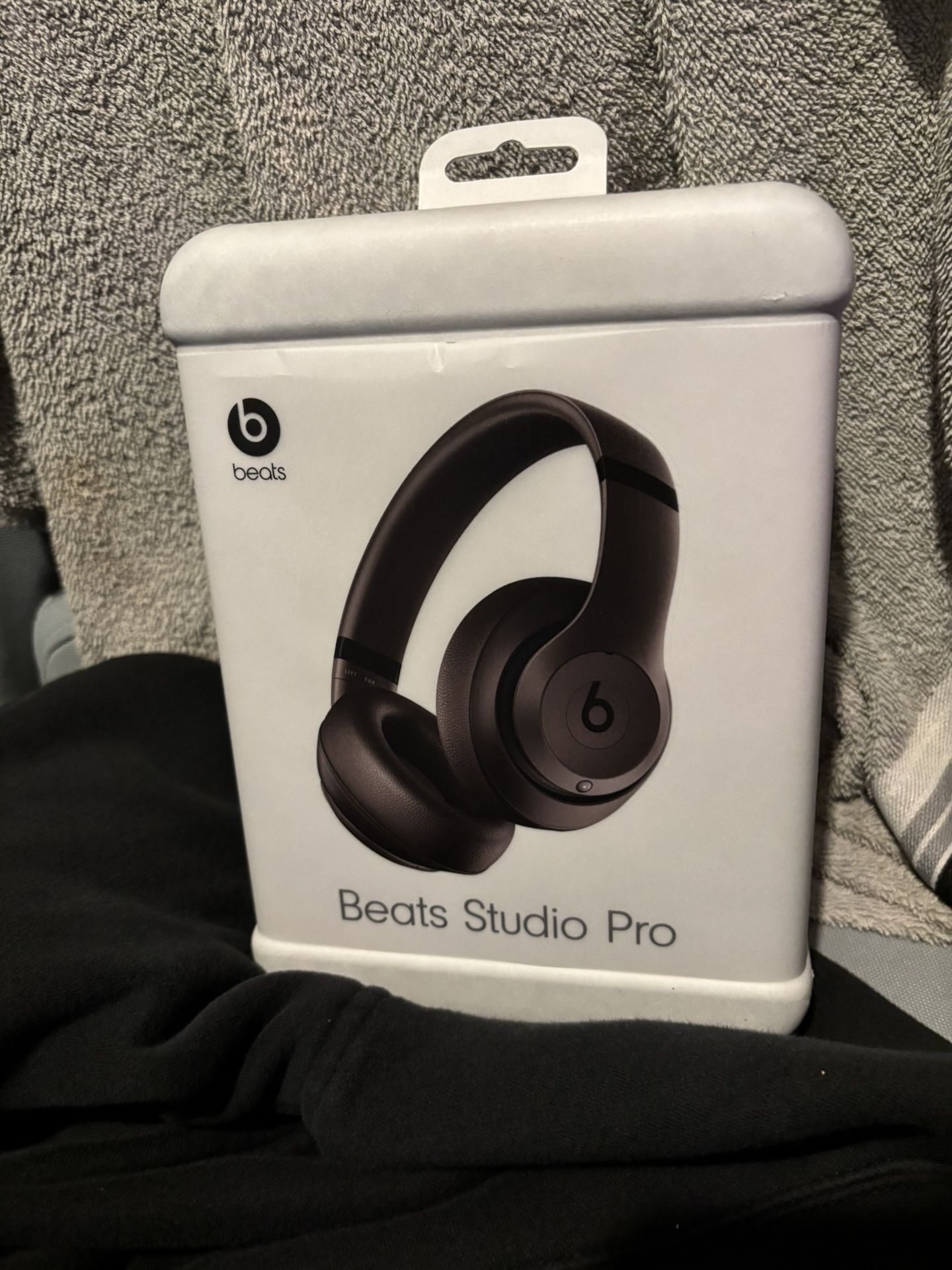Beats Studio Pro