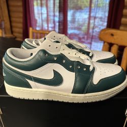 Men’s Jordan 1 Low SE Size 10 Nike