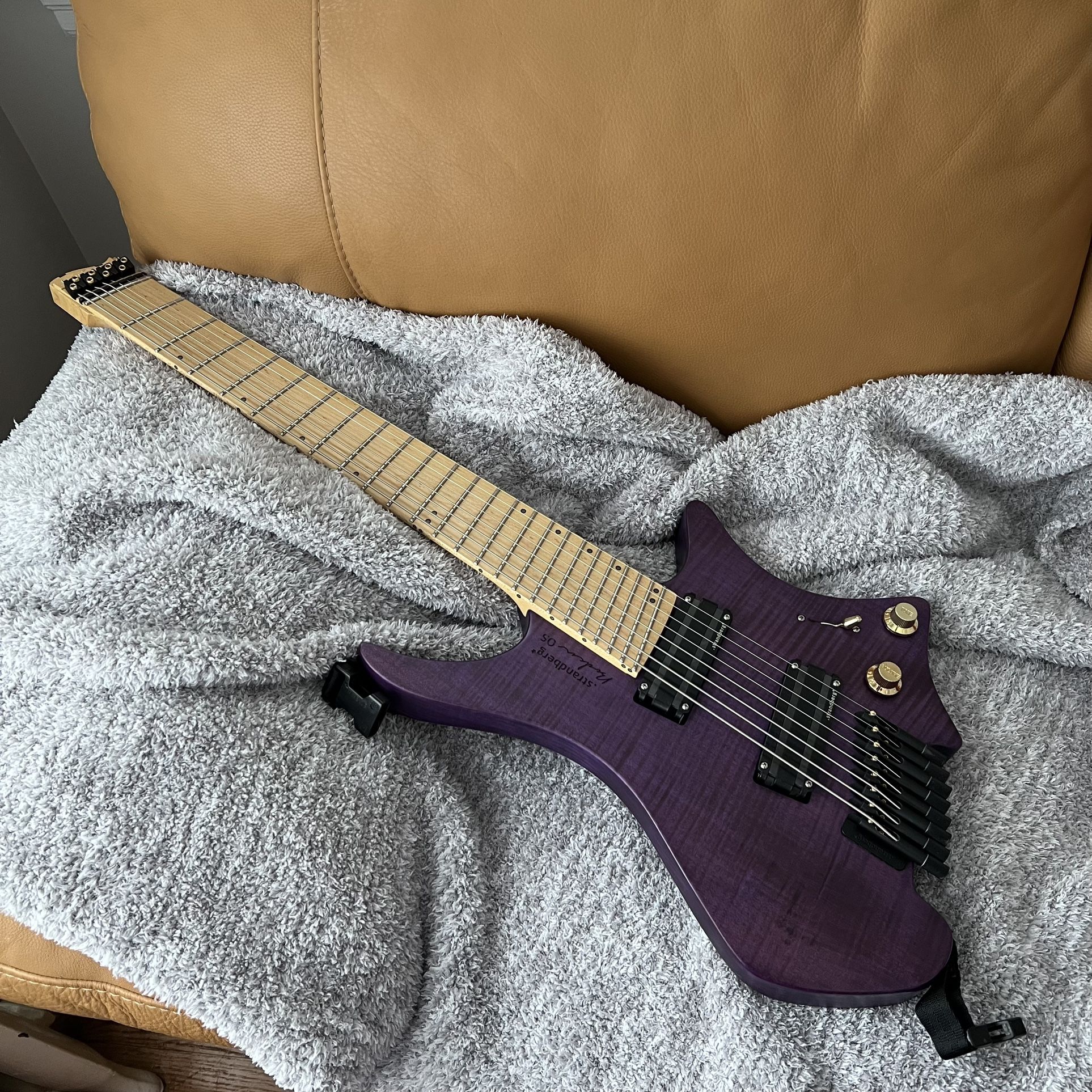 Strandberg Boden OS 8 Purple - Birdseye Maple