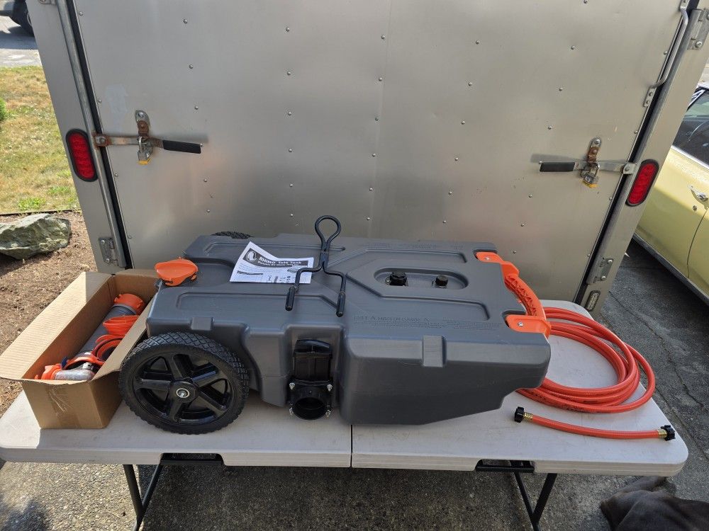 28 gallon portable RV waste tank