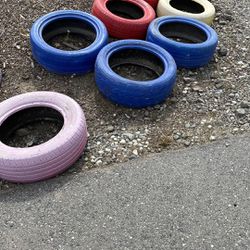 Tires To Decorate Your Yard 