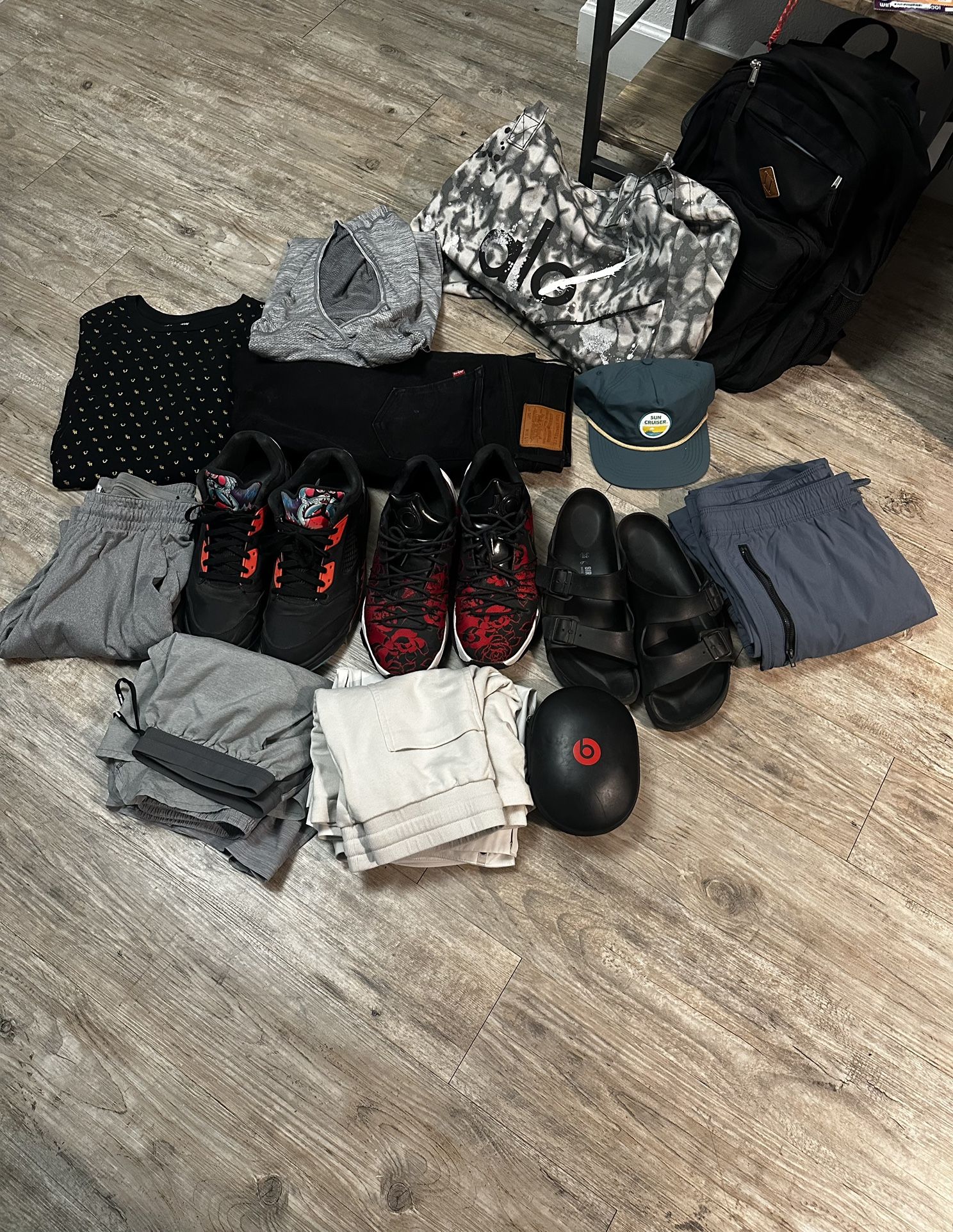Men’s Clothing, Shoes, And Bags