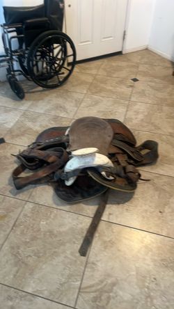 Western Leather Horse Saddle