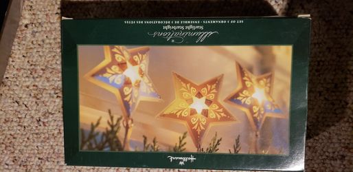 NIB 2005 Hallmark Illuminations