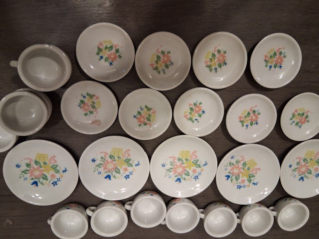 TEA PARTY ,PLATES&CUPS.,childrens