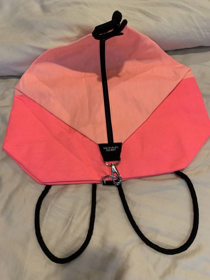 New WITH TAGS Victoria Secrets bag, purse, handbag