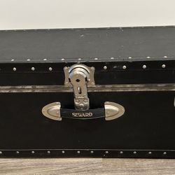 Seward Trunk