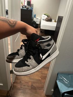 Jordan 1 Mid SE "Elephant Print