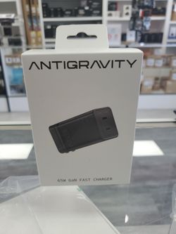 ANTIGRAVITY 65W FAST CHARGER