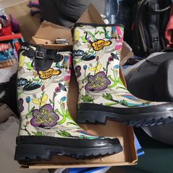 Rain boots
