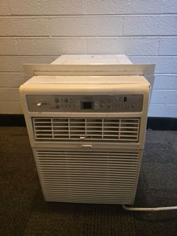 Arctic King 10,000 BTU Air Conditioner
