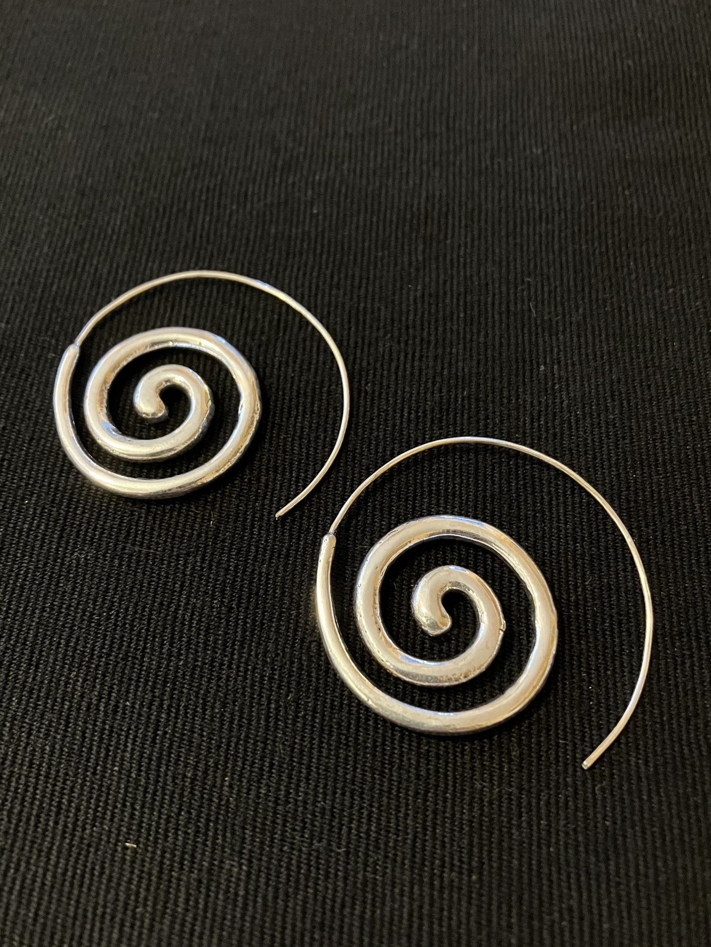Silver Spiral Thread Thru Earrings