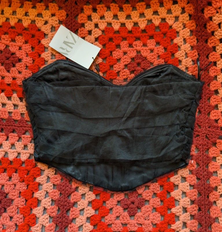 New With Tags Black Zara Strapless Top With Lace Overlay. Sz. L
