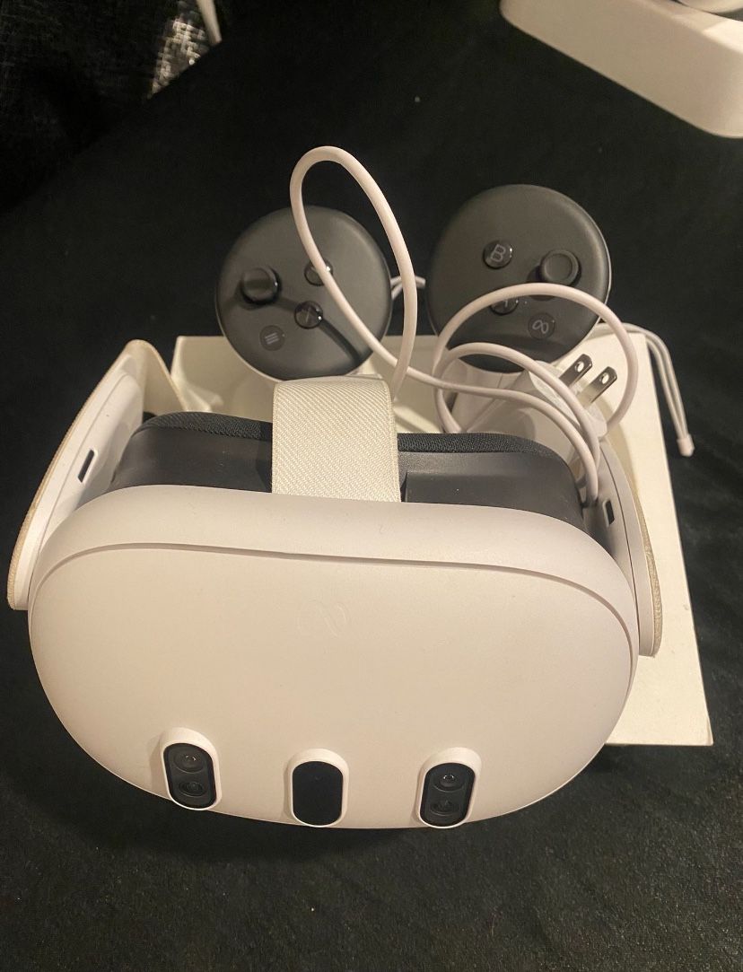 Oculus VR 3 & 3S Bundle