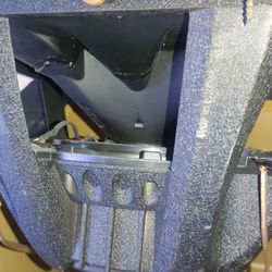 15 kicker the biggest subwoofer