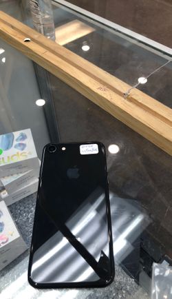 iPhone 8 64 gb unlocked