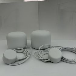 Google Nest router And Wi-Fi Extender 