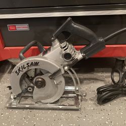 Skilsaw Professional 