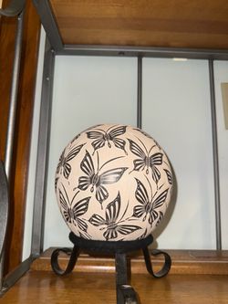 Decorative Ceramic Sphere with Butterfly Pattern