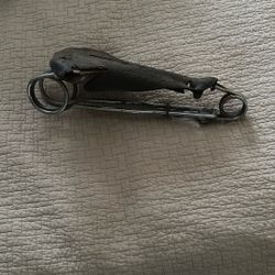 Antique Hairpin, Motorcycle Saddle