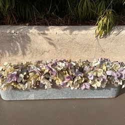 Hydrangea Indoor silk with tin planter