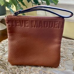 Steve Madden Brown Leather Wristlet 