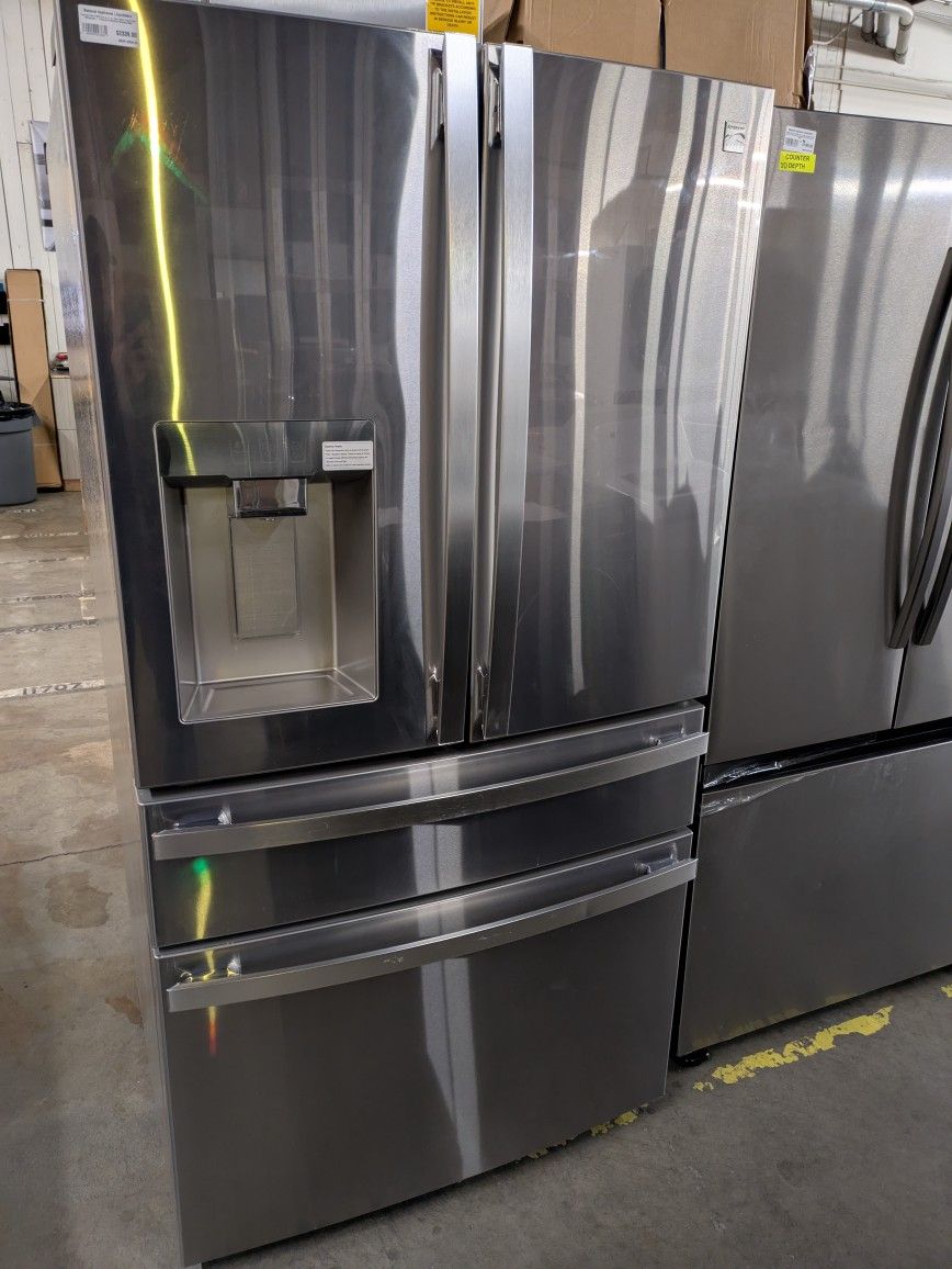 Kenmore Elite 73335 29.6 cu. ft. 4-Door Smart French Door Refrigerator