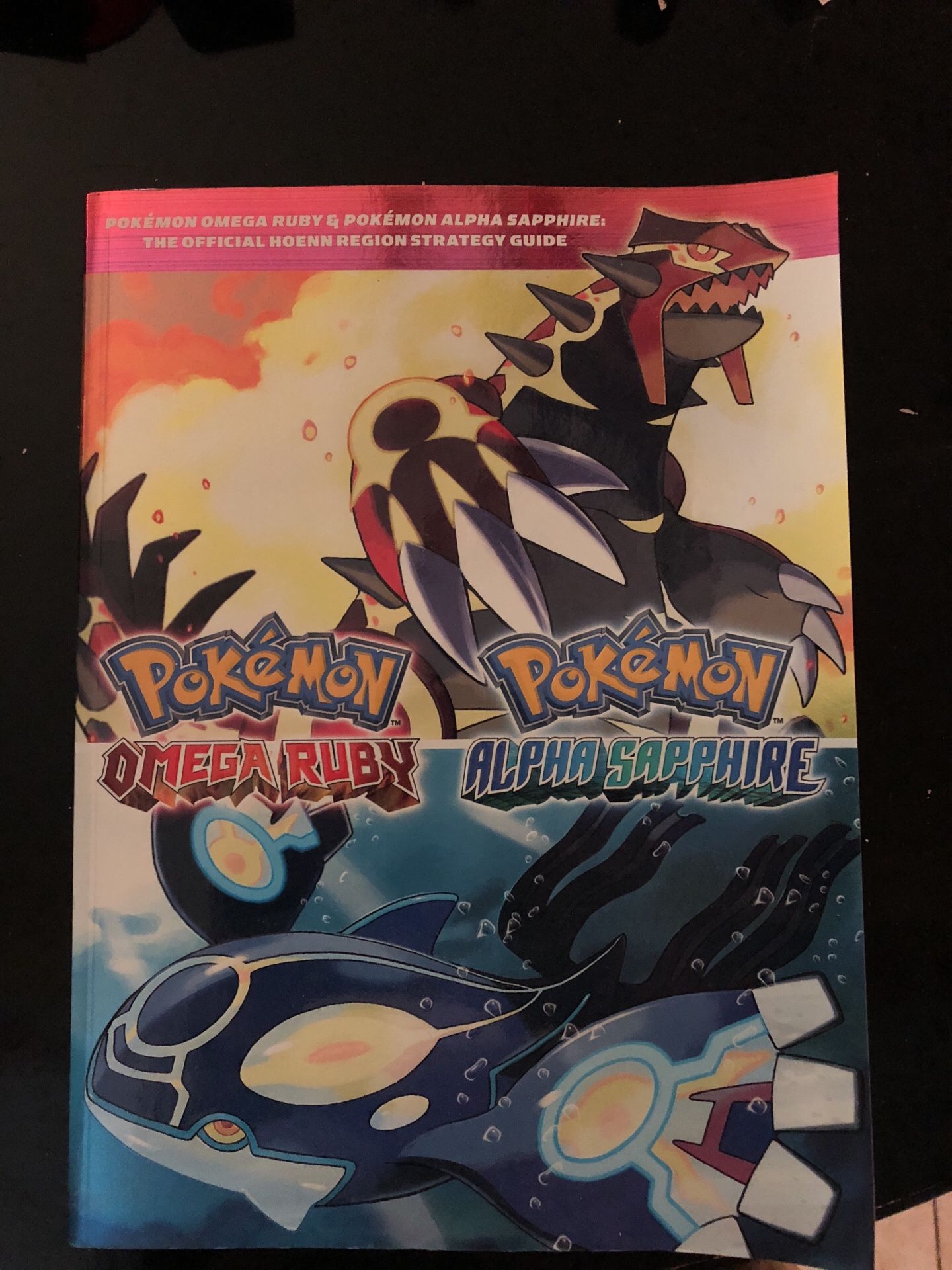 Pokemon Omega Ruby & Pokemon Alpha Sapphire: The Official Hoenn