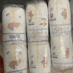 Newborn Huggies Diapers 